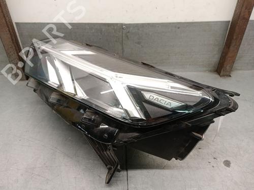 Left headlight DACIA SANDERO III 1.0 TCe 90 | BP31680261C28