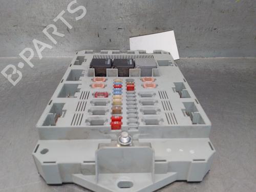 Fuse box JAGUAR XF I (X250) 2.7 D | BP33691277E1 - Image 3