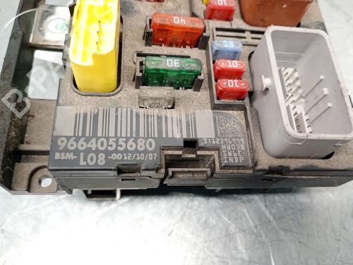 Boîte à Fusibles CITROËN C4 Grand Picasso I (UA_) 2.0 HDi 138 | BP29915788E1 