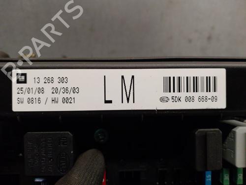 Fuse box OPEL ASTRA H (A04) 1.6 (L48) | BP32338404E1 