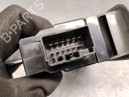 Left front window switch VOLVO V70 II (285) 2.4 T | BP38466329I27 - Image 4