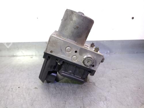ABS pump JAGUAR X-TYPE I (X400) 2.0 D | BP28975972M43