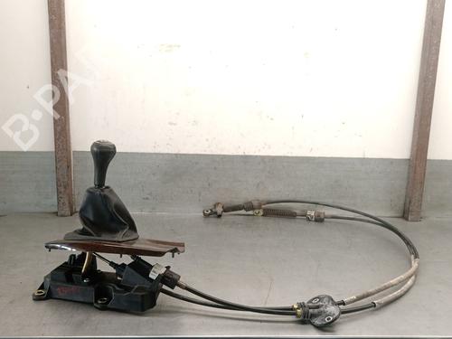 Gear lever FORD FOCUS I (DAW, DBW) 1.6 16V XS4R7K387BC | 1093061