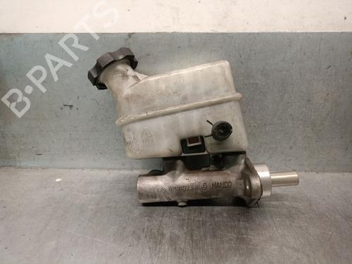 Used Brake master cylinder KIA SPORTAGE II (JE_, KM_) 2.0 CRDi 4WD (140 hp) 24665458