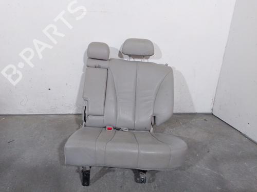 Sæde Bagtil Sæde Bagtil HYUNDAI TERRACAN (HP) 2.9 CRDi 4WD (163 hp) 33873302 33873302