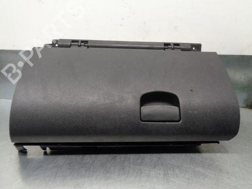 Used Glove box SUBARU LEGACY V Estate (BR) 2.0 D AWD (150 hp) 9362695