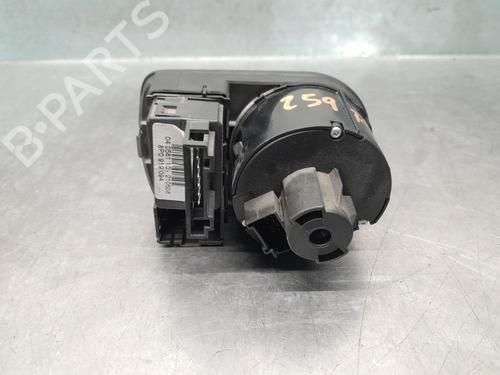 Headlight switch AUDI A3 Sportback (8PA) 2.0 TDI 16V | BP37080738I24 - Image 2