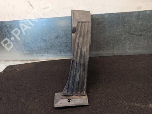 Used Pedal BMW 5 (E60) 520 d (177 hp) 7457087