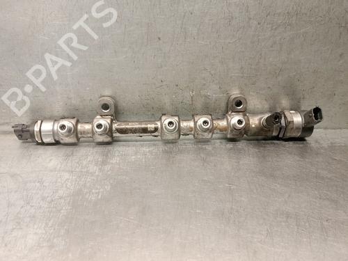 Used Injection rail Injection rail 39648593 39648593