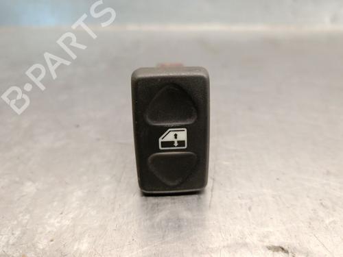 Used Right front window switch Right front window switch LAND ROVER DISCOVERY II (L318) 2.5 Td5 4x4 (136 hp) 40508391 40508391