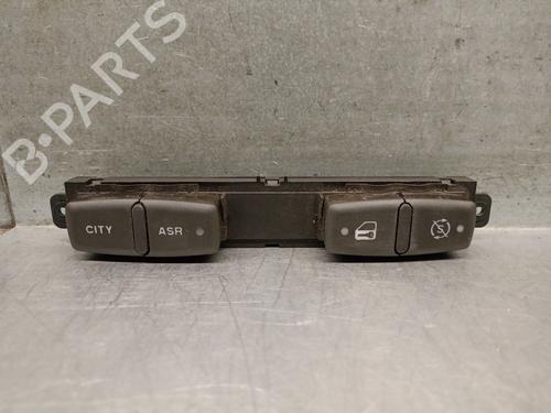 Used Switch Switch LANCIA MUSA (350_) 1.3 D Multijet (350.AXM11, 350.AXM1A, 350.AXI1A) (95 hp) 33873474 33873474