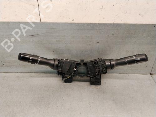 Used Headlight switch Headlight switch TOYOTA YARIS (_P13_) 1.3 (NSP130_, NSP130) (99 hp) 40265875 40265875