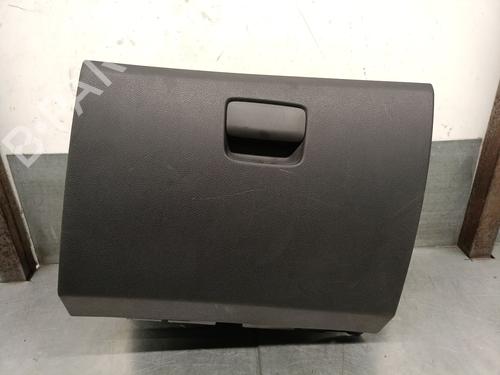 glove-box-mercedes-benz-cla-coupe-c117-2013-2014-2015-2016-2017-2018-2019-39684922 main image