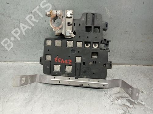 Fuse box RENAULT TRAFIC II Van (FL) 2.5 dCi 145 (FL0J) | BP28537959E1 