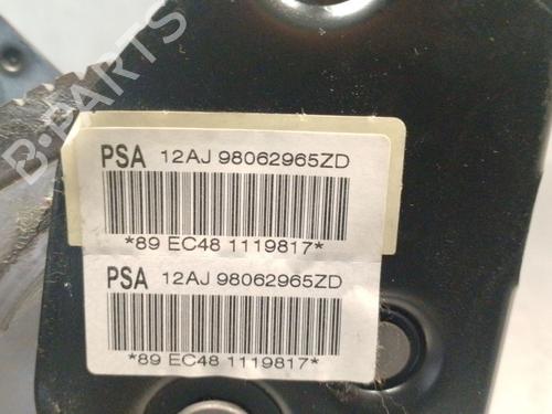 Hand brake CITROËN C4 CACTUS 1.6 BlueHDi 100 | BP28599761I18 