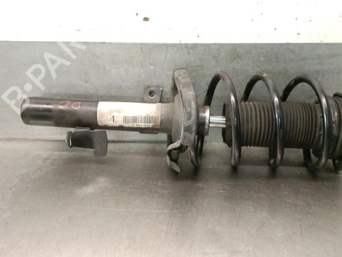 Amortiguador delantero derecho Amortiguador delantero derecho VOLVO V50 (545) 2.4 (140 hp) 36881274 36881274