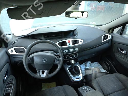 Fuse box RENAULT GRAND SCÉNIC III (JZ0/1_) 1.9 dCi (JZ0J, JZ0N, JZ1K, JZ1S) | BP29213648E1 