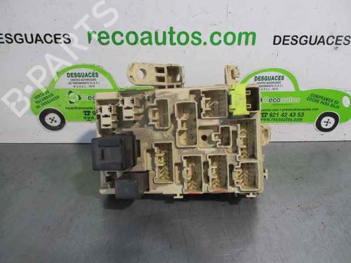 Used Fuse box TOYOTA HILUX VI Pickup (_N1_) 2.5 D-4D 4WD (KDN165, KDN170, KDN190) (102 hp) 5042263