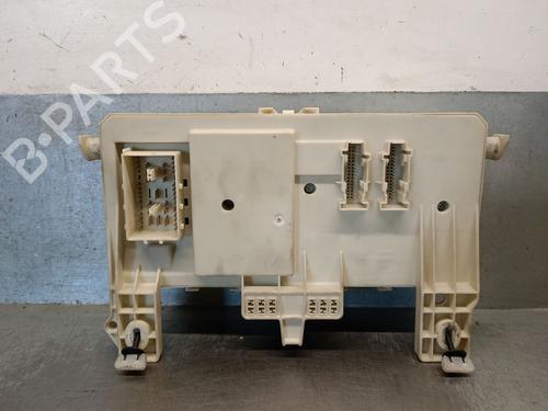 Fuse box VOLVO C30 (533) 1.6 D | BP37442406E1 - Image 3