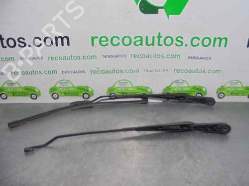 Front windshield wiper arm LAND ROVER FREELANDER I (L314) 2.0 DI 4x4 | BP4663761C143 