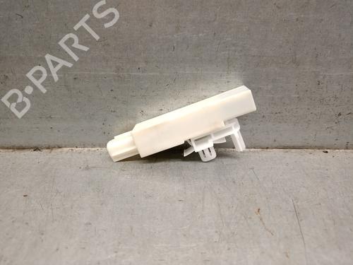 Antenne/Base MAZDA 3 Hatchback (BP) 2.0 SKYACTIV-G M Hybrid (122 hp) 28567008