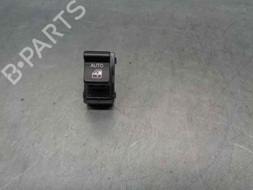 Used Right front window switch Right front window switch 8235781 8235781