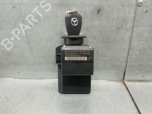 Used Ignition barrel MERCEDES-BENZ C-CLASS (W203) C 220 CDI (203.006, 203.008) (143 hp) 29040146