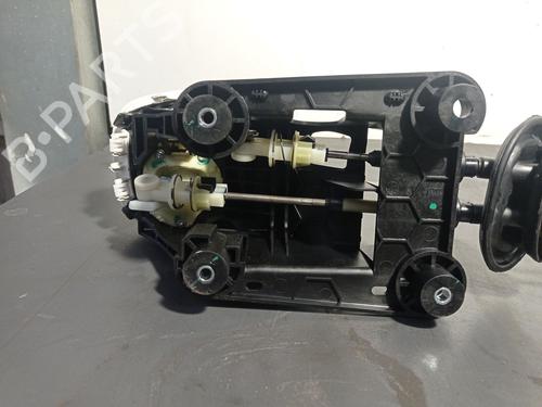Gear lever CITROËN C3 III (SX) 1.2 VTi 82 | BP25808320M90 