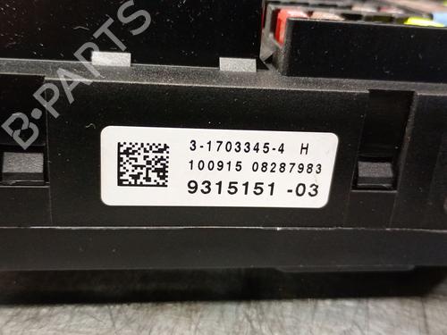 Fuse box BMW X3 (F25) xDrive 20 d | BP28306019E1 