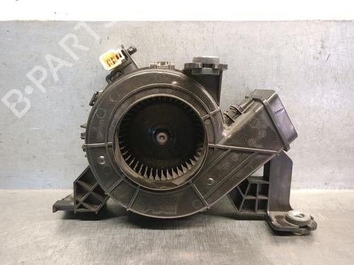 Used Heater blower motor HYUNDAI IONIQ (AE) 1.6 GDI Hybrid (105 hp) 30547147
