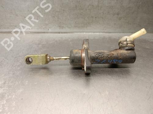Used Clutch slave cylinder Clutch slave cylinder HYUNDAI H-1 Van (A1) 2.5 TD (99 hp) 39096051 39096051