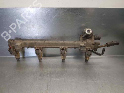 Used Injection rail Injection rail 9846403 9846403