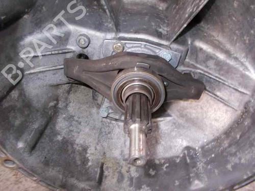 Gearbox MERCEDES-BENZ 123 Saloon (W123) 200 (123.220) | BP5449501M3 