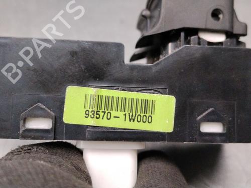 Left front window switch KIA RIO III (UB) 1.25 CVVT | BP39981436I27 - Image 5