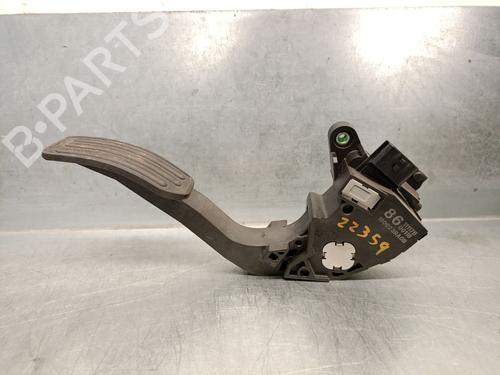Gaspedaal NISSAN JUKE (F15) 1.2 DIG-T (115 hp) 24263567