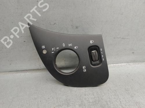 Used Headlight switch MERCEDES-BENZ A-CLASS (W168) A 160 (168.033, 168.133) (102 hp) 16696802