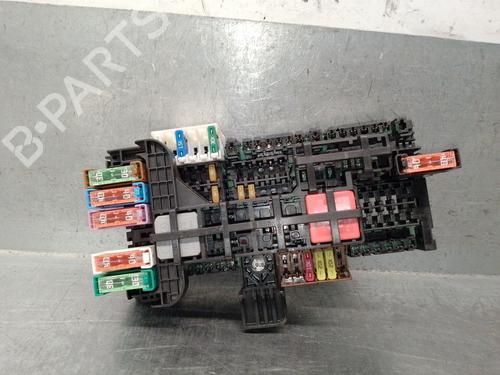 Used Fuse box Fuse box 36887041 36887041
