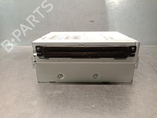 radio-volvo-v40-hatchback-525-2012-2013-2014-2015-2016-2017-2018-2019-39531455 main image