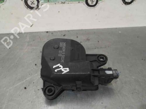 Used Heater blower motor CHRYSLER VOYAGER / GRAND VOYAGER III (GS_, NS_) 3.3 i (158 hp) 2051228