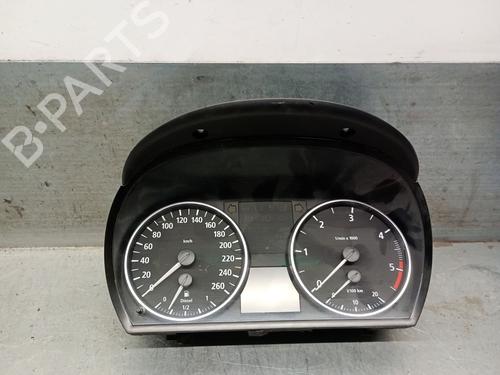 Used Instrument cluster BMW 3 (E90) 330 xd (231 hp) 25239545