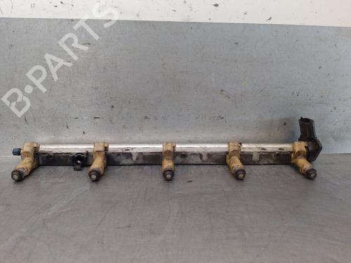 Injection rail VOLVO C30 (533) 2.4 i | BP33795592M98 - Image 2