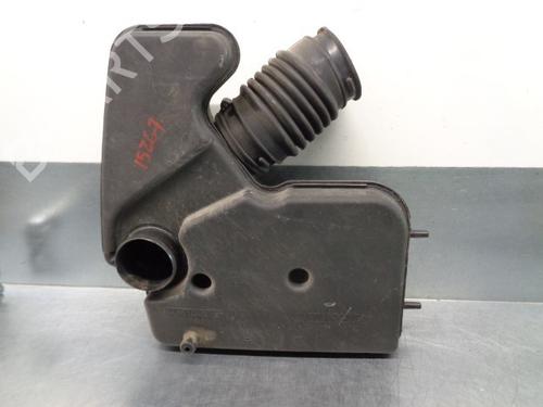 Air filter box CHRYSLER VOYAGER / GRAND VOYAGER III (GS_, NS_) 2.4 i | BP20262711M87 