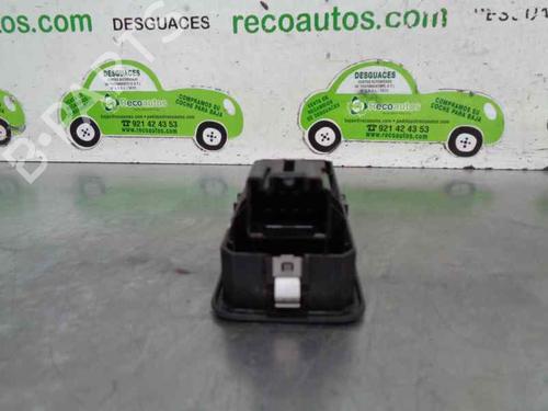 Left rear window switch LAND ROVER RANGE ROVER SPORT I (L320) 4.4 4x4 | BP5793343I29 