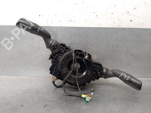 Used Headlight switch Headlight switch TOYOTA COROLLA Saloon (_E21_) 1.8 VVTi Hybrid (ZWE211, MZEA12) (98 hp) 34715756 34715756