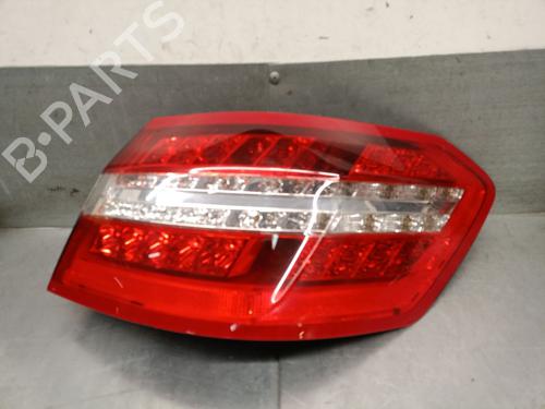 Used Right taillight Right taillight MERCEDES-BENZ E-CLASS (W212) E 250 CDI / BlueTEC (212.003, 212.004) (204 hp) 36295556 36295556