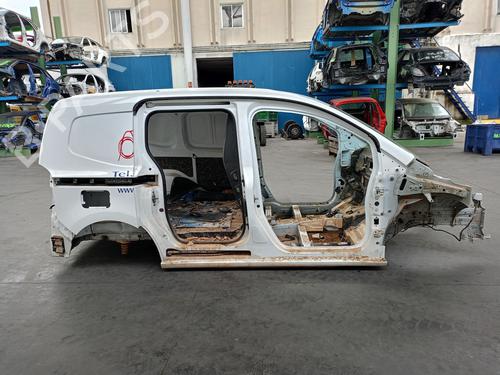 Sidevegg høyre MERCEDES-BENZ CITAN Box Body/MPV (W420) 1.5 110 CDI (420.623, 420.625) (95 hp) 25834436