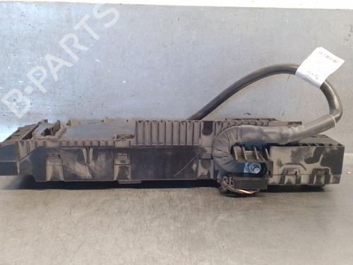 Fuse box MERCEDES-BENZ VITO Van (W447) 114 CDI 4x4 (447.601, 447.603, 447.605) | BP28727721E1 