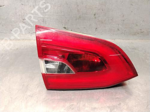 Farolim esquerdo da mala Farolim esquerdo da mala 38046579 38046579