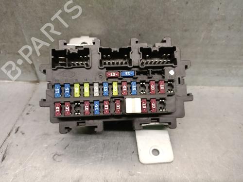 Fuse box RENAULT KOLEOS I (HY_) 2.0 dCi (HY0K) | BP31966595E1 - Image 2
