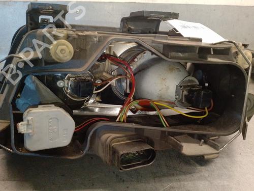 Right headlight AUDI A6 C5 Avant (4B5, 4B6) 2.5 TDI | BP32395986C29